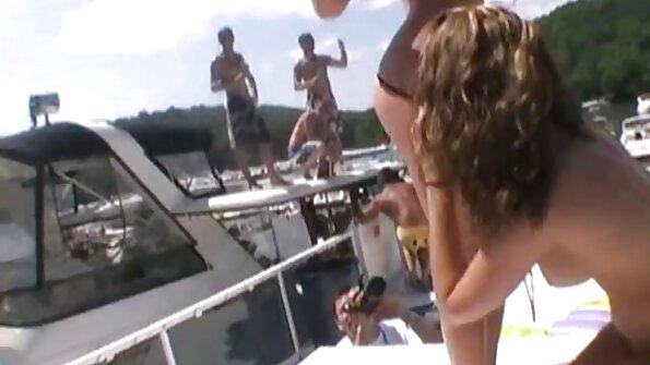 سمراء في قائمة سكس للكبار فقط الانتظار حتى الحمار