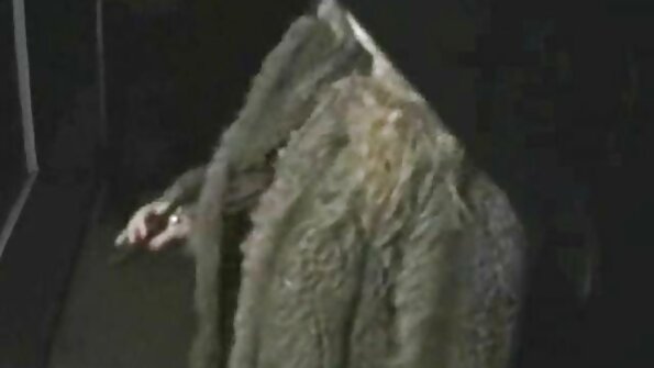 سحاقيات سحبت صديقهم للكبار فقط افلام سكس من الحمام ورتبت مجموعة الجنس معها